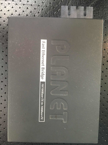 Planet Fast Ethernet Bridge - 10/100 - Media Converter Fibra