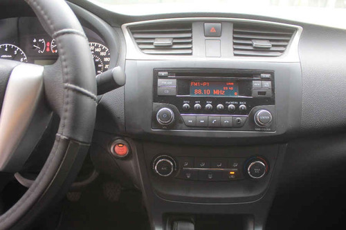 Imagen 8 de 15 de Nissan Sentra 2018 4p Sense L4/1.8 Man