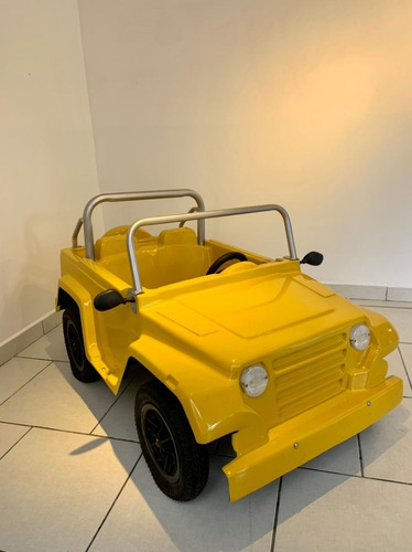 Imagem 2 de 7 de Mini Carro Elétrico - Semi Novo