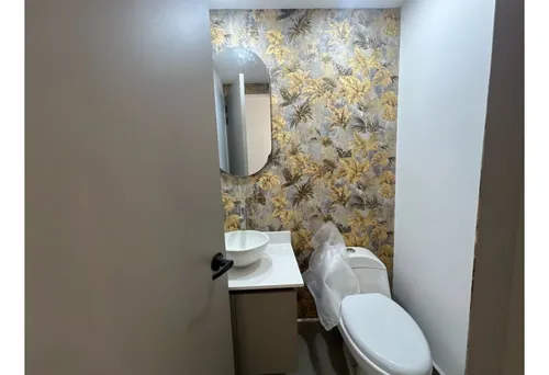 Vendo Casa Remodelada En El Poblado Loma Los Balsos