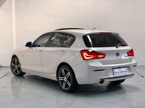 Imagen 4 de 15 de Bmw 120i Sport 2016 Autodrive