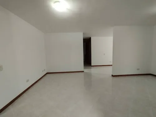 Apartamento En Arriendo Las Cometas 1092-2751