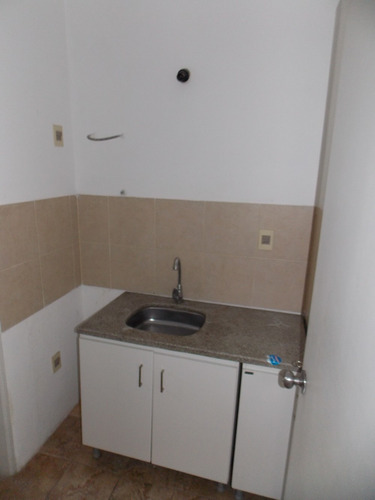 Alquilamos Local Comercial!! Av. España Nº 1484