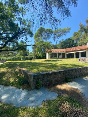 Terreno Con Casa Apto 5 Unidades En Venta En Barrio Villa Allende Golf