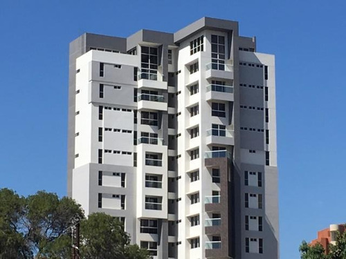 Venta De Apartamento En Maracaibo, Torre 9 Mls #24-17077 Mema