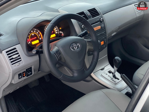 Toyota Corolla 1.8 GLI 16V FLEX 4P AUTOMÁTICO