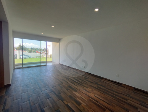 Departamento En Venta En Bosques Del Lago