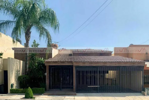 Casa En Venta En Las Cumbres 2 Sector, Monterrey, Nuevo León