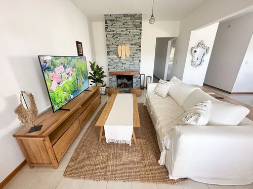 Venta Casa 5 Amb Pileta Galeria En El Canton