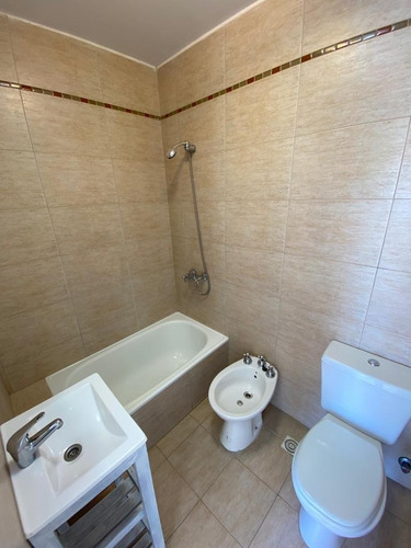 Imagen 9 de 12 de Hermoso Dúplex En Primer Piso