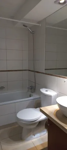 Amplio Depto 1 Dormitorio 1 Baño A Pasos De Metro Moneda