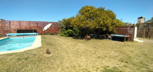 Imagen 25 de 30 de Piriapolis Con Piscina Y Jacuzzi Frente A La Playa.