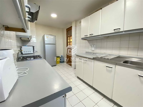 Departamento En Venta De 4 Dorm., Av. Del Mar, En La Serena