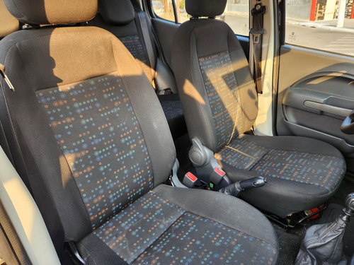 Fiat Uno 1.0 Vivace Flex 5p