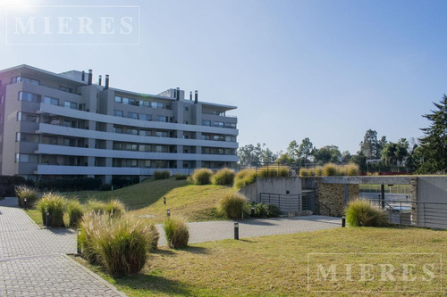 Imagen 4 de 18 de Departamento En Venta De Dos Ambientes En Civis, Tortugas