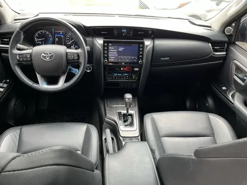 Toyota New Fortuner Srv 2022