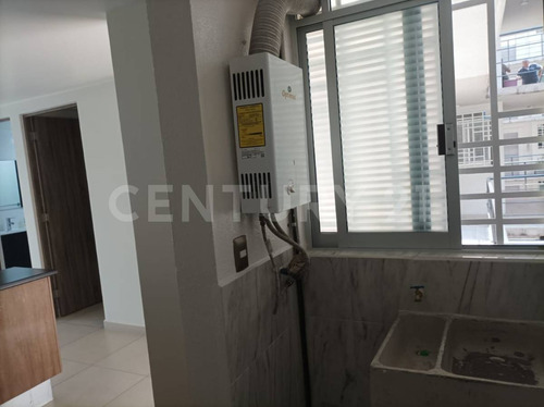 Departamento En Renta En Santiago Atzacoalco, Gustavo A. Madero.