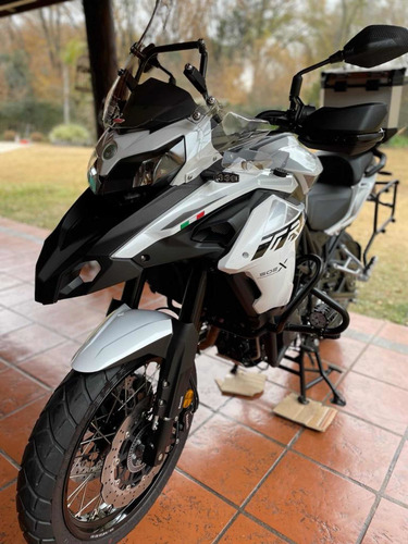Imagen 3 de 17 de Benelli Trk 502x