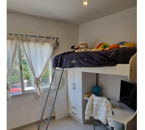 Imagen 15 de 18 de Duplex Con Excelente Ubicacion En El Centro De Canning!!! Con Patio Propio!!!