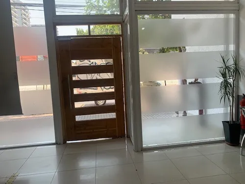 Departamento Con Renta En Venta De 1 Dorm. En Santiago