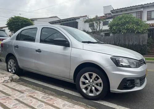 Volkswagen Voyage 1.6 Confortline mecánico