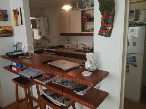Imagen 2 de 13 de Departamento Av Pueyrredon 915 2 Ambientes