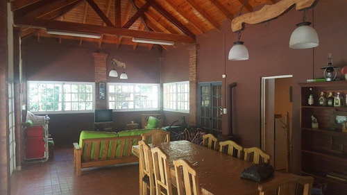 Imagen 13 de 14 de Casa Quinta En Barrio Los Bosquecitos - Brandsen -