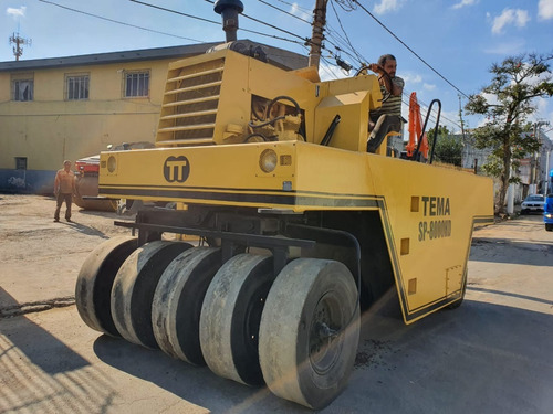 Imagem 5 de 8 de Rolo Compactador Pneus Sp8000hd