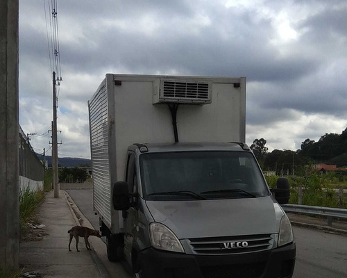 Imagem 2 de 4 de Baú Refrigerado