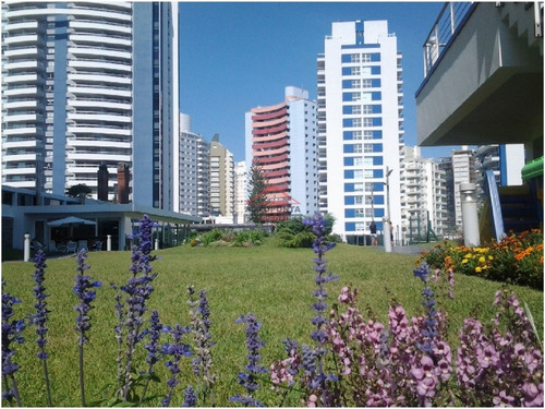 Apartamento En Brava, 3 Dormitorios *- Ref: 2796