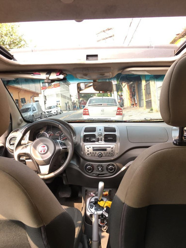 Fiat Grand Siena 2015 1.6 16v Essence Flex Dualogic 4p