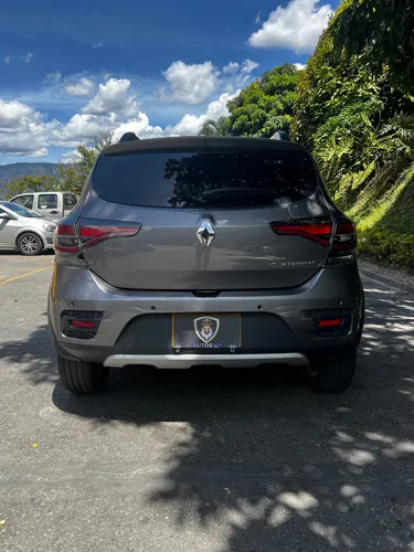 Renault Stepway 1.6 Intense Automática