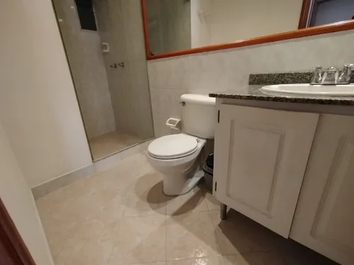 Arriendo Apartamento En Laureles