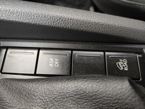 Imagen 17 de 18 de Volkswagen Amarok 2014 2.0 Cd Tdi 180cv 4x4 Trendline B34