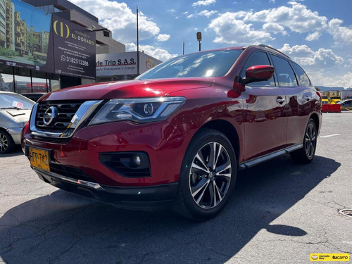 Nissan Pathfinder Exclusive 3.5cc AT AA 4X4