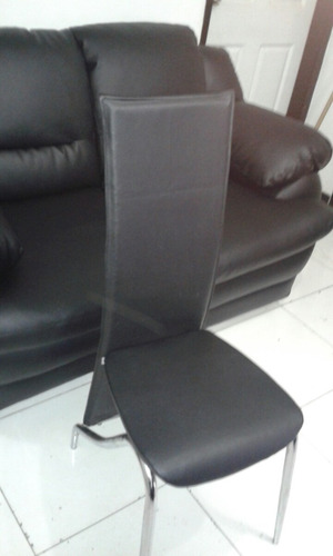 Imagen 1 de 8 de Tapiceria Retapizado Todo Tipo De Mueble Sillas Camas Puff