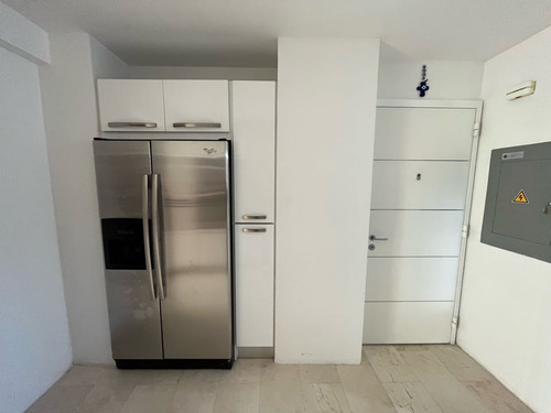 Vendo Apartamento 210 M2 4h/4b/3p Lomas Del Sol