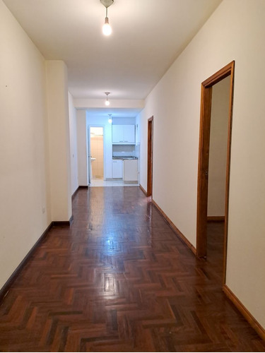 Venta Apartamento Muy Amplio 58m² ! 3 Ambientes  (ref: Igr-165)