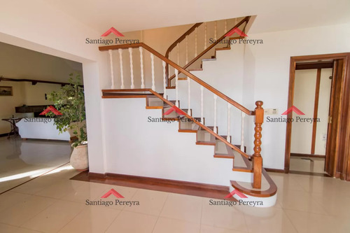 Hermosa Casa En Zona Privilegiada