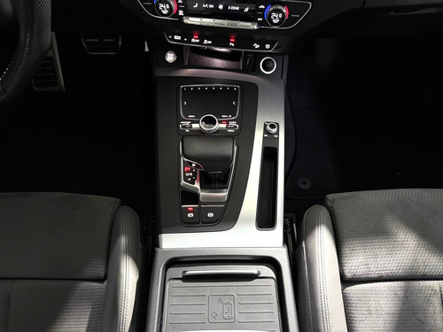 Audi Q5 2.0 L T S Line Dsg