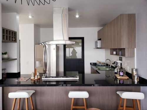 Casa En Venta En Toluca, Fraccionamiento Aurea