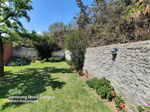 Imagen 3 de 30 de Casa Con Gran Terreno En Barrio Residencial De La Reina