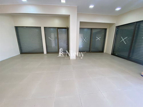 Gran Local Comercial En Arriendo En Rotonda Concón.