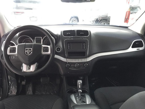 Imagen 9 de 17 de Dodge Journey Se 2018 0km.