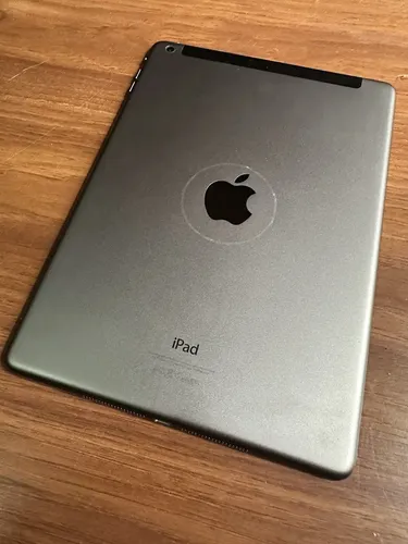 Apple Ipad Air Ios 12.5.7 16gb Wi-fi Tela 9.7 C/pecil Stylus