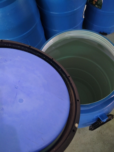 Barril Envase Pipote Plástico 70 Litros Con Tapa Nuevo
