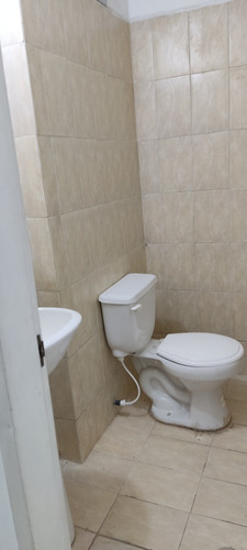 Inmobipiña Vende Local Comercial En Alta Vista, Puerto Ordaz, Estado Bolivar - Lp
