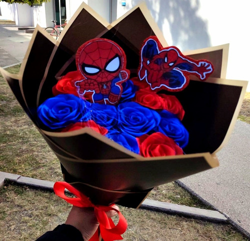 Ramo De 12 Rosas Eternas De Liston Estilo Spiderman