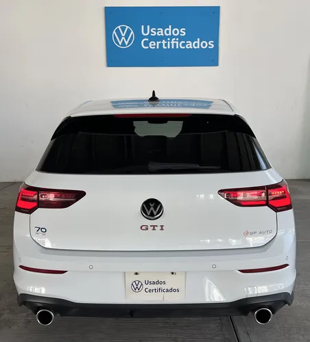 Volkswagen Golf 2024