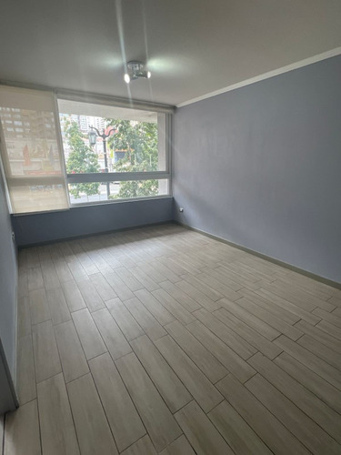 Arriendo 1 Dorm 1 Baño, Santa Rosa 365, Metro Santa Lucía
